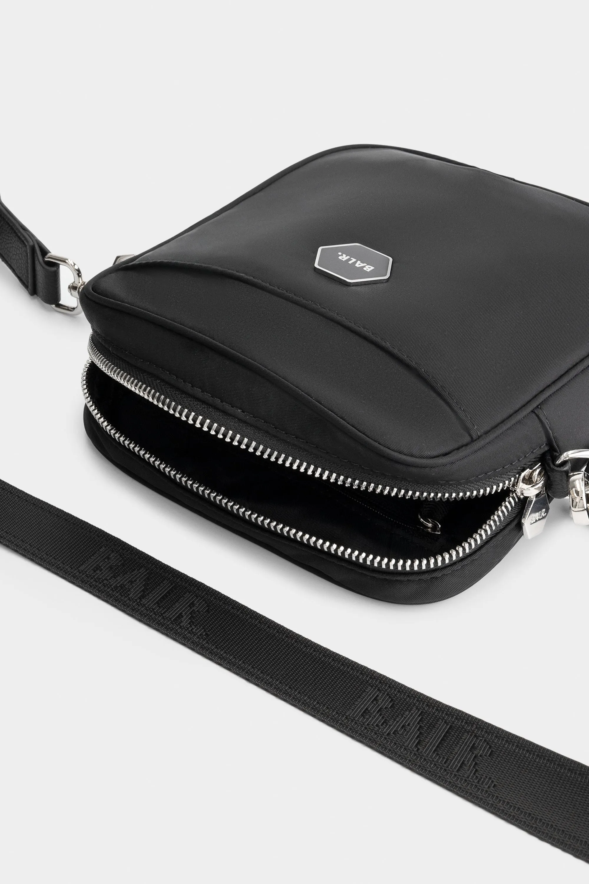 BALR. Classic Messenger Bag Jet Black