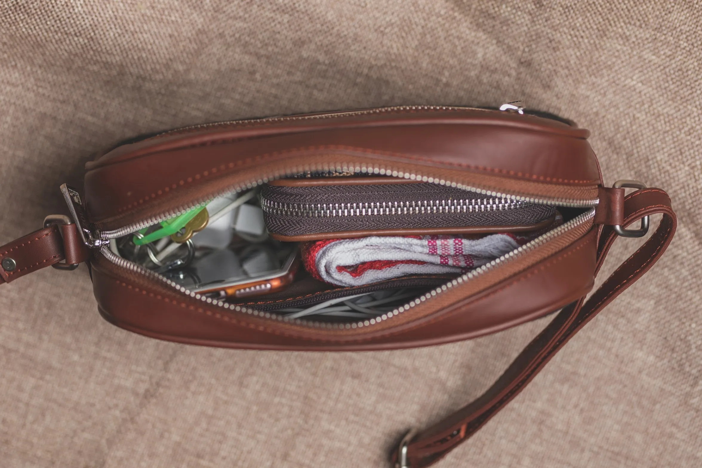 Bristel Sling Bag