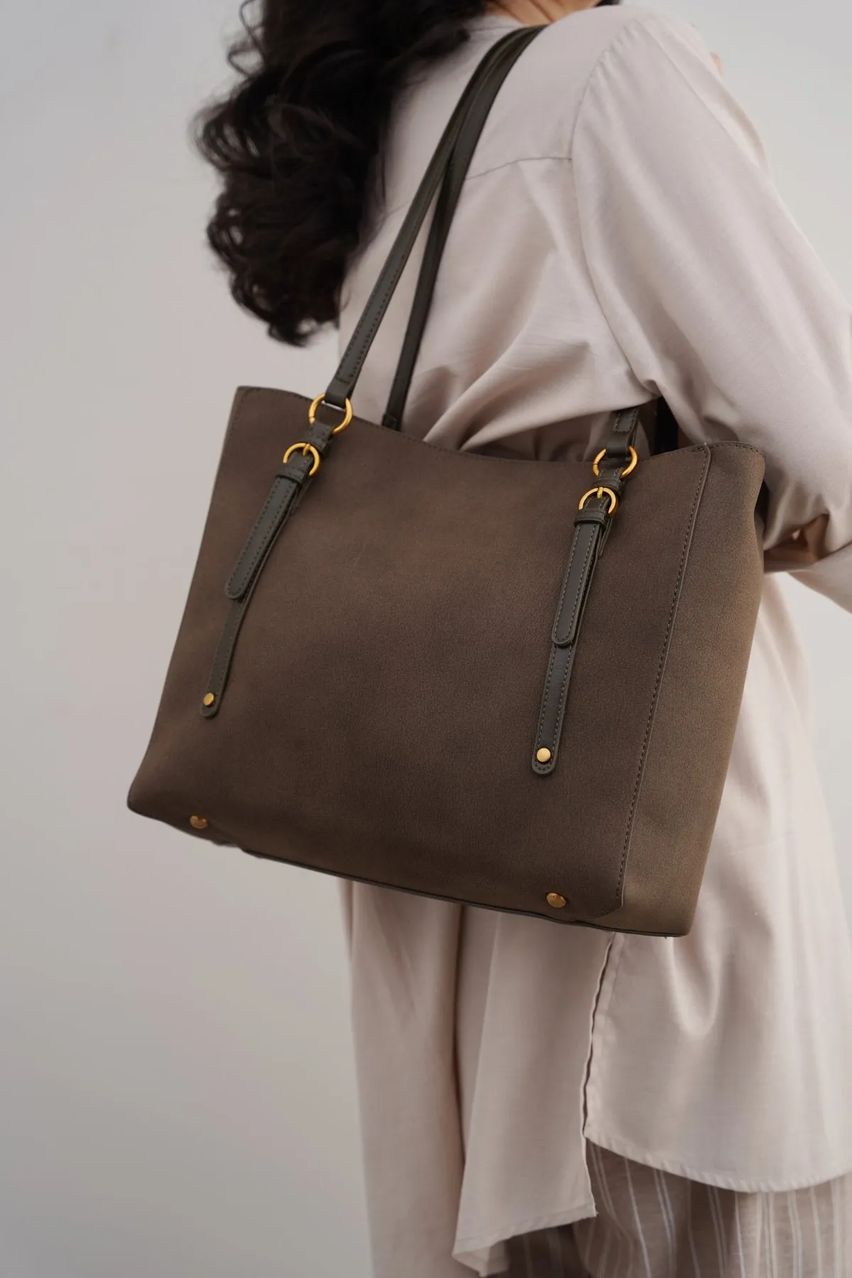 MESSENGER TOTE