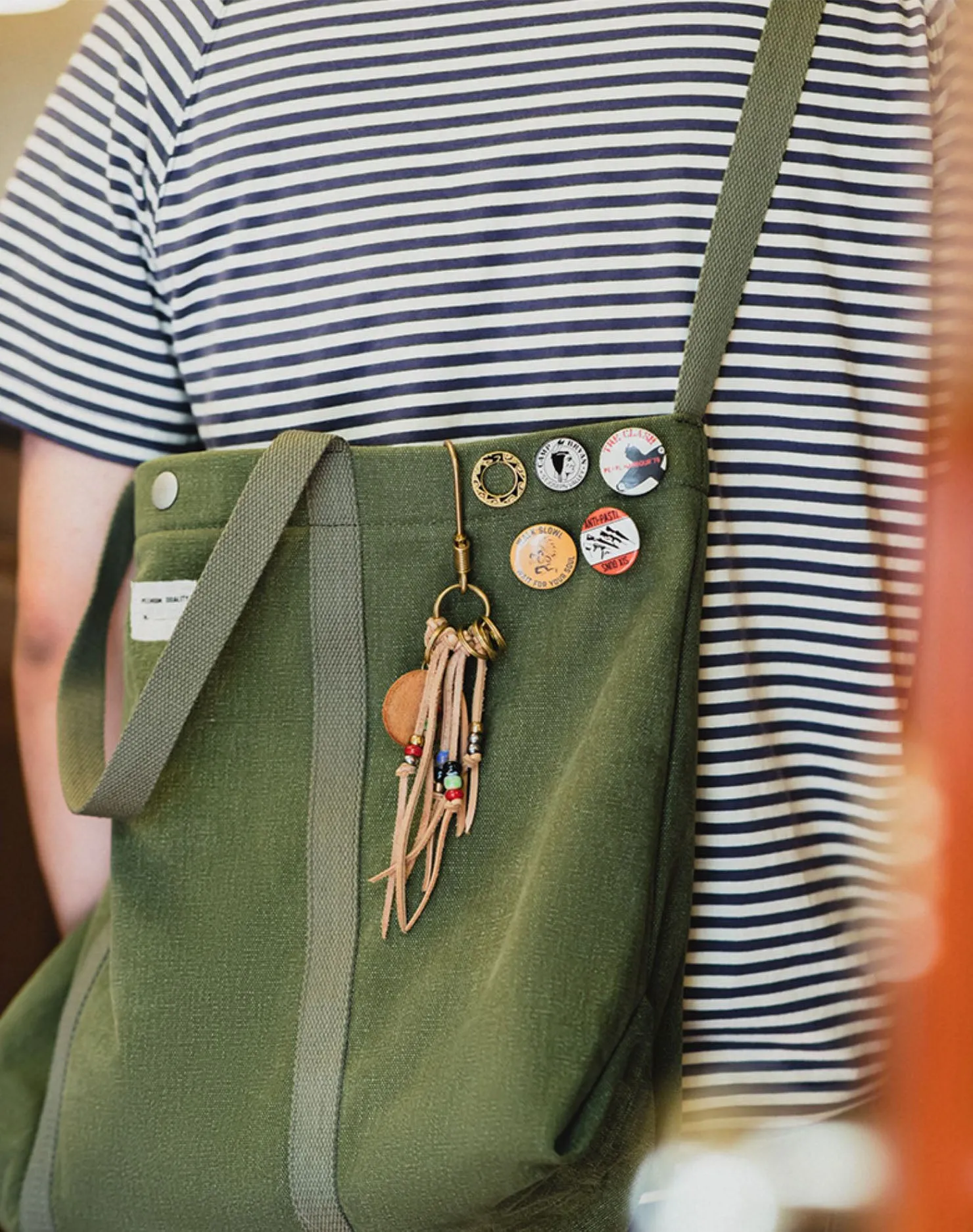 Retro Washed Canvas Large-Capacity Portable Functional Men's Bag