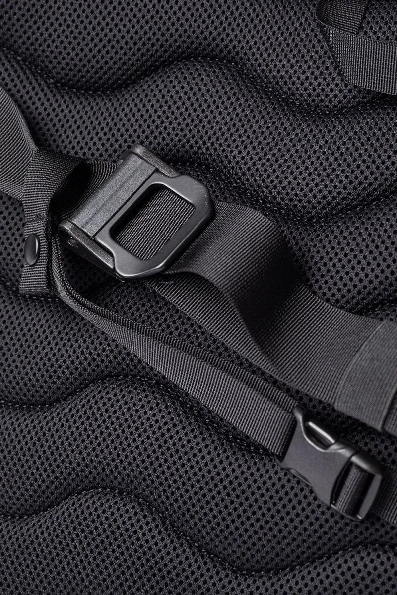 Sandqvist Stream Messenger Bag (Black)